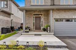 91 QUEBEC AVENUE | Welland Ontario | Slide Image Two