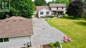 1084 QUAKER ROAD | Fonthill Ontario | Slide Image Eight