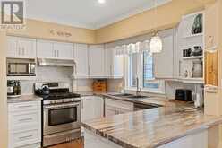 10 WAKELIN TERRACE | St. Catharines Ontario | Slide Image Eight