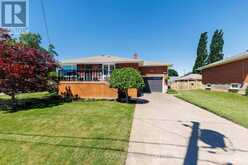 178 ROSEMOUNT AVENUE | Port Colborne Ontario | Slide Image Three