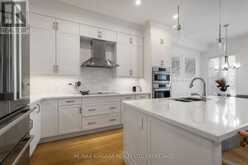 15 ARBOURVALE COMMON ROAD | St. Catharines Ontario | Slide Image Thirteen