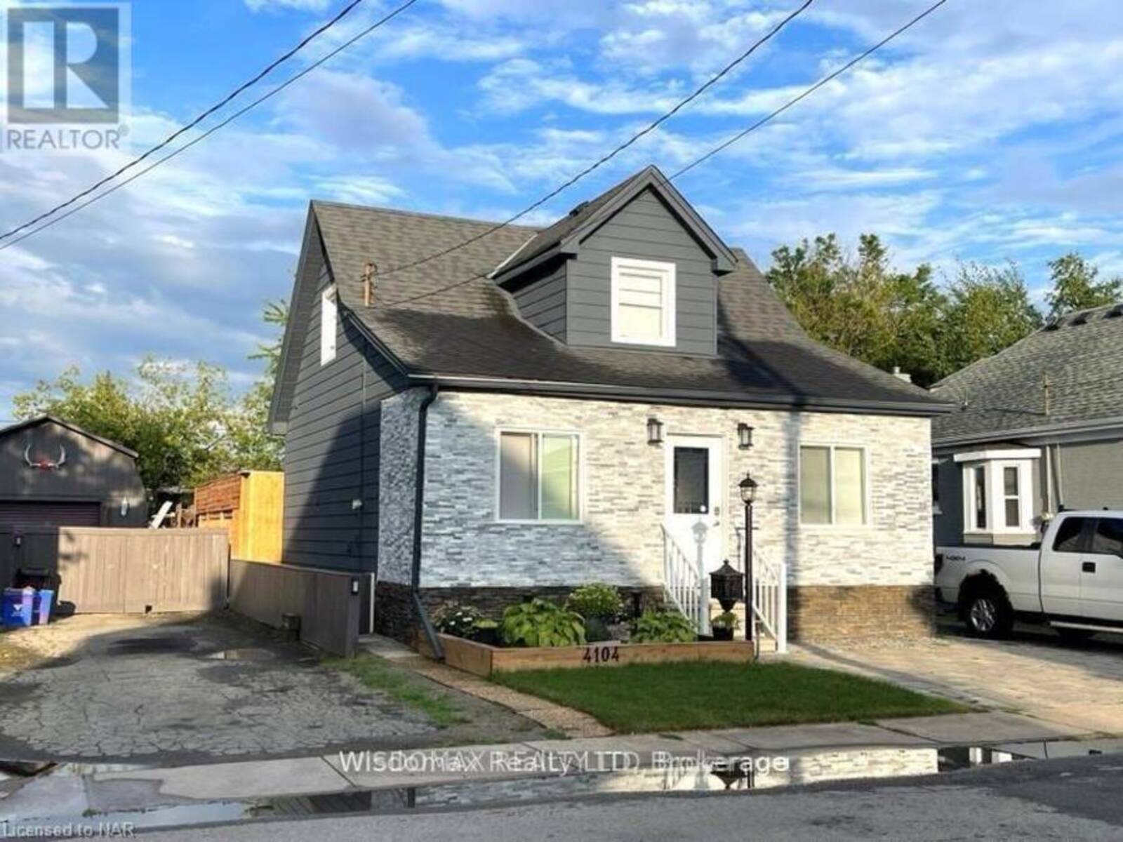 4104 MUIR AVENUE, Niagara Falls, Ontario L2E 3L3