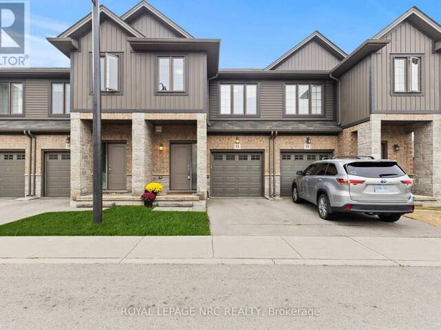 15 - 377 GLANCASTER ROAD Hamilton Ontario, L9G 0G4 - 3 Bedrooms Condo For Sale