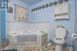 5136 MARSHALL ROAD | Niagara Falls Ontario | Slide Image Thirteen