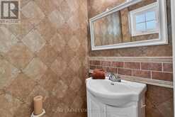 10 - 6263 VALLEY WAY | Niagara Falls Ontario | Slide Image Twenty-eight