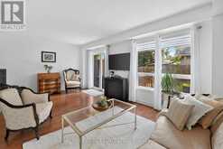 10 - 6263 VALLEY WAY | Niagara Falls Ontario | Slide Image Five