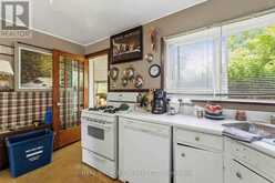 42 PRICE AVENUE | Welland Ontario | Slide Image Fifteen