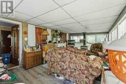 42 PRICE AVENUE | Welland Ontario | Slide Image Eighteen