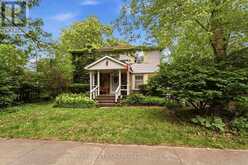 42 PRICE AVENUE | Welland Ontario | Slide Image Three