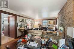 42 PRICE AVENUE | Welland Ontario | Slide Image Seven