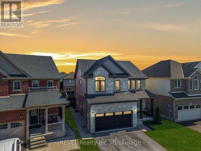 8 ELDERBERRY ROAD Thorold Ontario, L2V 0E7 - 3 Bedrooms Home For Sale