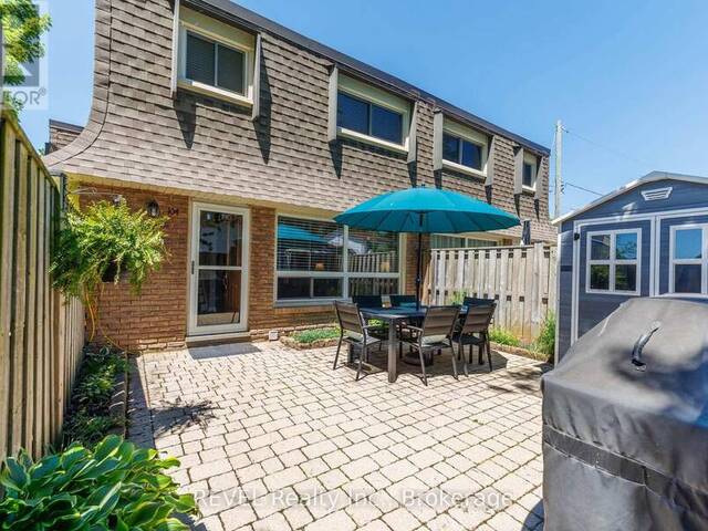 104 - 5 WOODLAWN COURT Grimsby Ontario, L3M 3T4 - 3 Bedrooms Condo For Sale