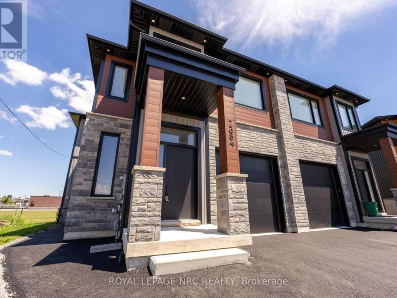 7384 SPLENDOUR DRIVE, Niagara Falls, Ontario L2H 3V8