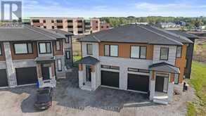 7392 SPLENDOUR DRIVE | Niagara Falls Ontario | Slide Image Three