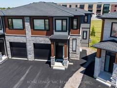 7386 SPLENDOUR DRIVE Niagara Falls Ontario, L2H 3V8