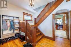 5285 THIRD AVENUE | Niagara Falls Ontario | Slide Image Four