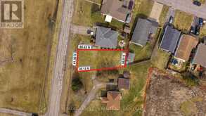 156 KINGSWAY | Welland Ontario | Slide Image Nine