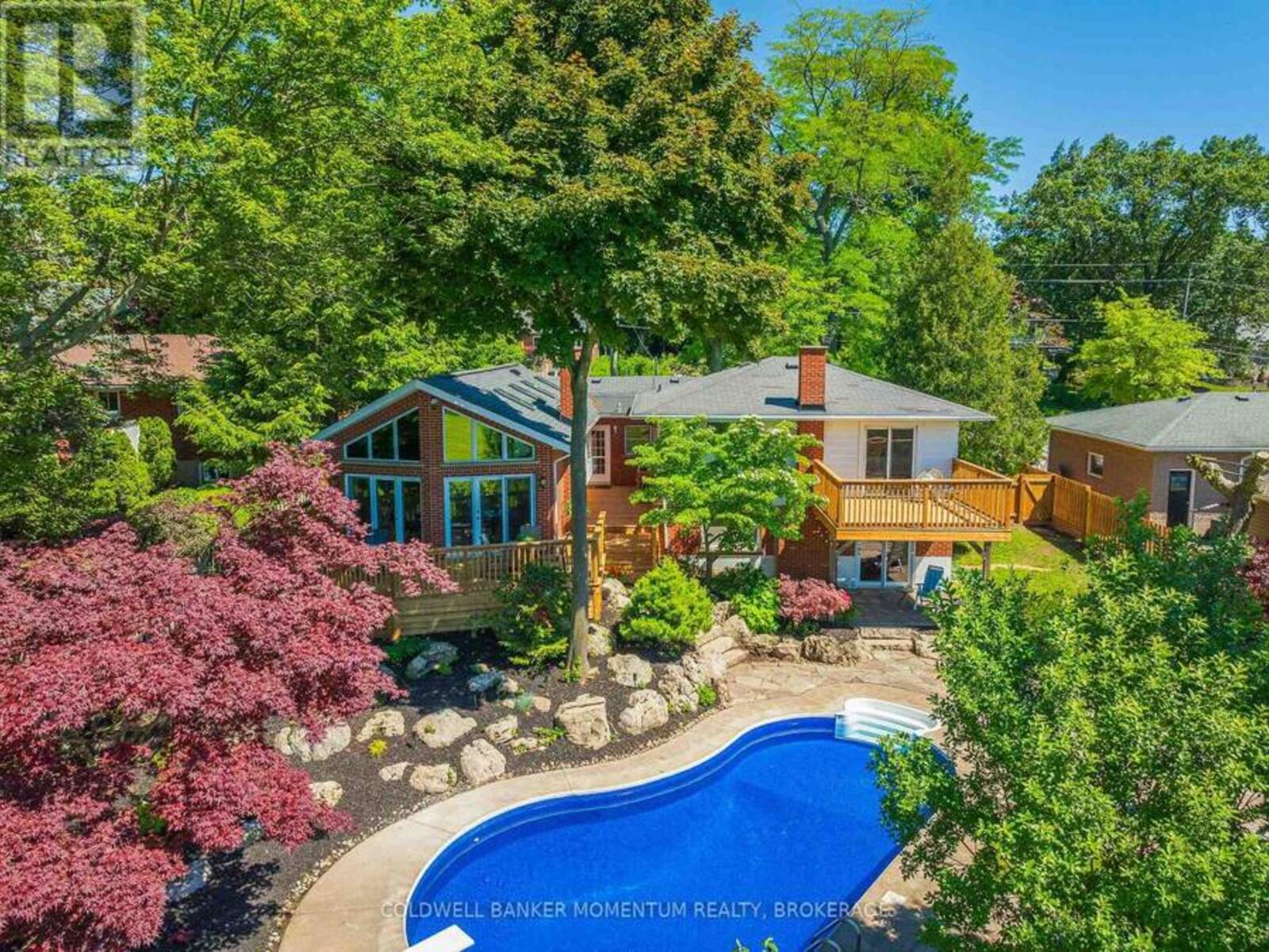 18 PANCAKE LANE, Fonthill, Ontario L3E 0V3