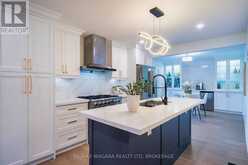 33 WEST FARMINGTON DRIVE | St. Catharines Ontario | Slide Image Fifteen