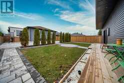 33 WEST FARMINGTON DRIVE | St. Catharines Ontario | Slide Image Thirty-eight