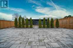 33 WEST FARMINGTON DRIVE | St. Catharines Ontario | Slide Image Thirty-nine