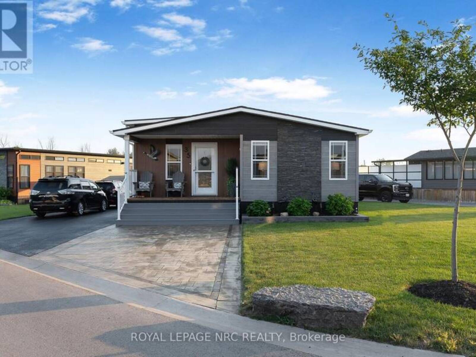 35 QUARRY MEADOWS, Port Colborne, Ontario L0S 1R0