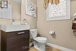 8679 DOGWOOD CRESCENT | Niagara Falls Ontario | Slide Image Four