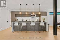 81 MACKENZIE KING AVENUE | St. Catharines Ontario | Slide Image Eight