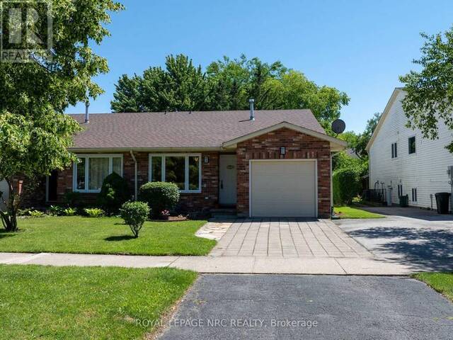 4916 HOMESTEAD DRIVE Beamsville Ontario, L3J 0C4 - Property For Sale