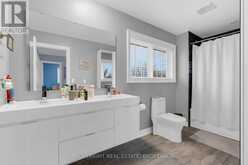 7 BAHAMA BAY | St. Catharines Ontario | Slide Image Nineteen