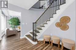 7 BAHAMA BAY | St. Catharines Ontario | Slide Image Four