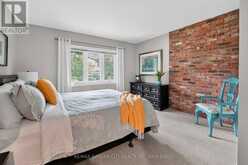 656 MEMORIAL DRIVE | Pelham Ontario | Slide Image Thirty