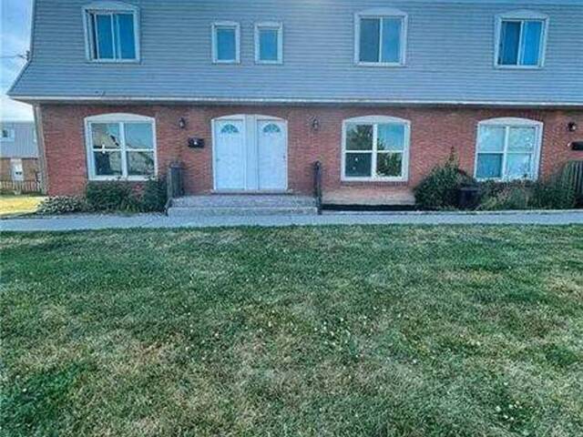 2 - 69 HAGEY AVENUE Fort Erie Ontario, L2A 1W5 - 4 Bedrooms Condo For Sale