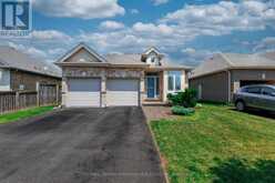 18 WILLSON CROSSING COURT | Fonthill Ontario | Slide Image One