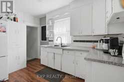26 LOWELL AVENUE | St. Catharines Ontario | Slide Image Nineteen