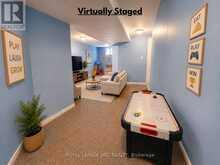 28 - 5070 DRUMMOND ROAD | Niagara Falls Ontario | Slide Image Forty-three