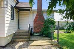 5888 KEITH STREET | Niagara Falls Ontario | Slide Image Five