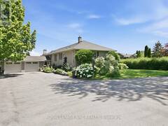 1750 YORK ROAD Niagara-on-the-Lake Ontario, L0S 1J0