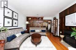 52 YATES STREET | St. Catharines Ontario | Slide Image Eight