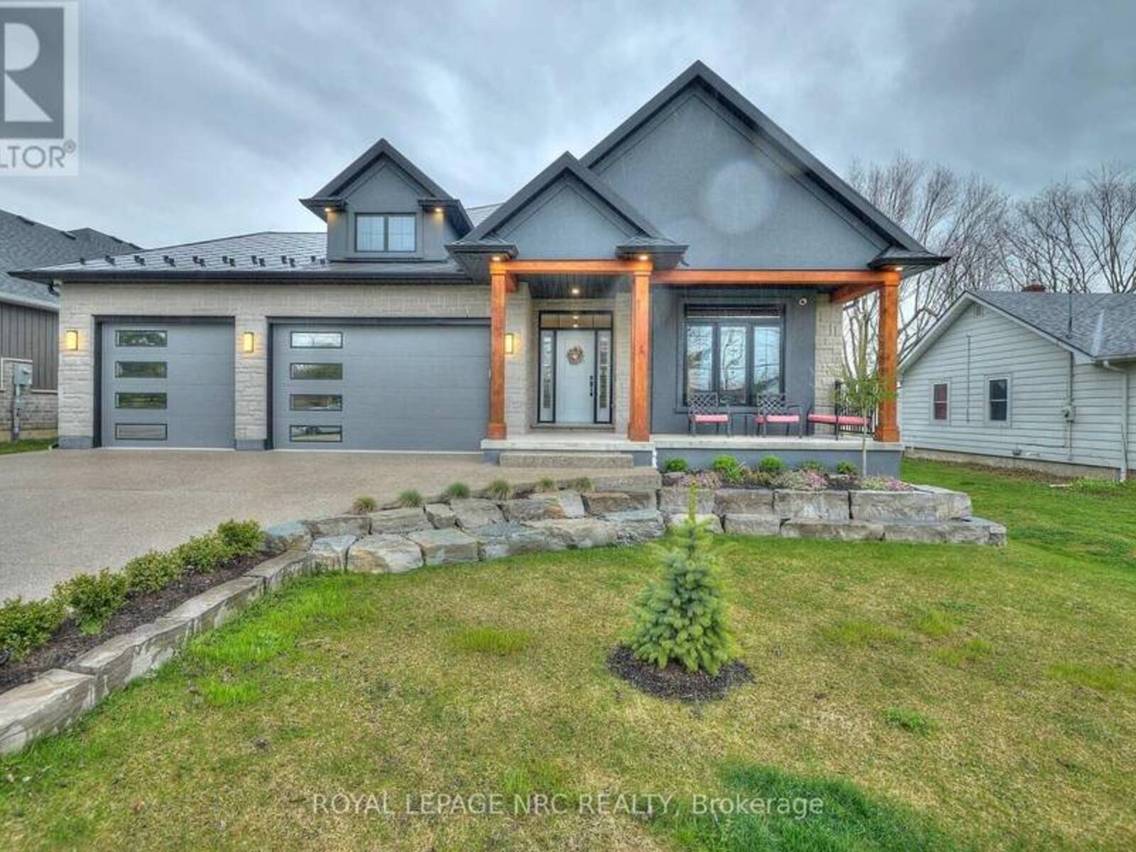 1174 SPEARS ROAD, Fort Erie, Ontario L2A 4N1