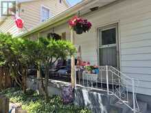 10 WILEY STREET | St. Catharines Ontario | Slide Image Four