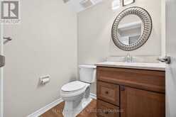 6 - 6044 SWAYZE DRIVE | Niagara Falls Ontario | Slide Image Ten