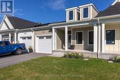 70 C - 586 SENECA DRIVE | Fort Erie Ontario | Slide Image Three