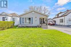 6504 MONROE STREET | Niagara Falls Ontario | Slide Image Three
