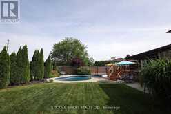 8238 LEXINGTON COURT | Niagara Falls Ontario | Slide Image Thirty-three