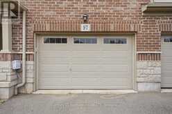 97 ABBOTT PLACE | Fonthill Ontario | Slide Image Three