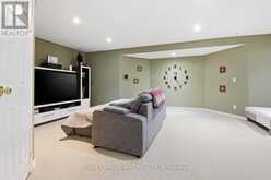 65 MCCAFFERY CRESCENT | St. Catharines Ontario | Slide Image Thirty-four