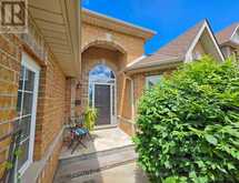 65 MCCAFFERY CRESCENT | St. Catharines Ontario | Slide Image Five