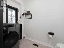 25 HAIGHT STREET | St. Catharines Ontario | Slide Image Eighteen