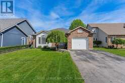 1052 VANSICKLE ROAD N | St. Catharines Ontario | Slide Image Two